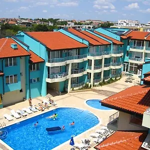 https://complex-nev.varna-hotels.com